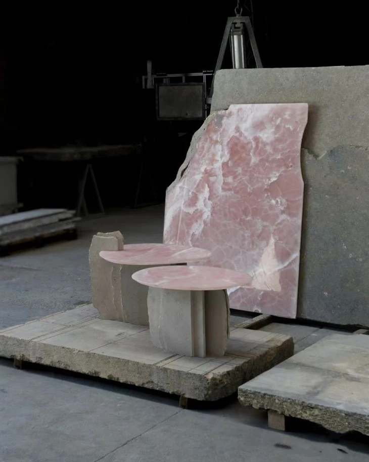 Pink Onyx Table Top