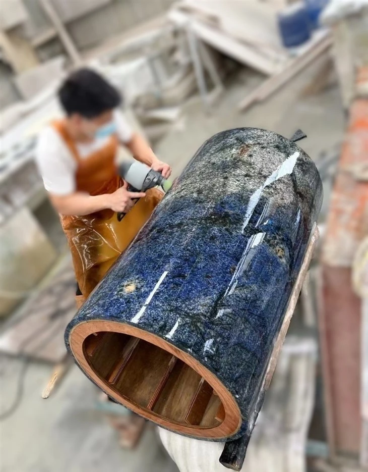 Round Fantasy Sapphire Marble Plinth